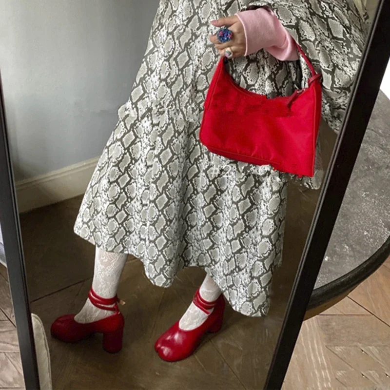 Damskie czółenka z dzielonym p – Vintage Fashion Female recenzja i cena